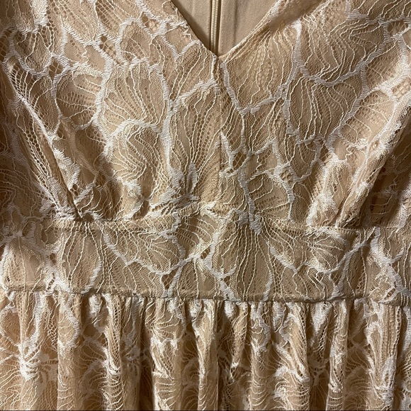 BaeVely Cream and White Lace Dress Size Medium - Picture 9 of 13